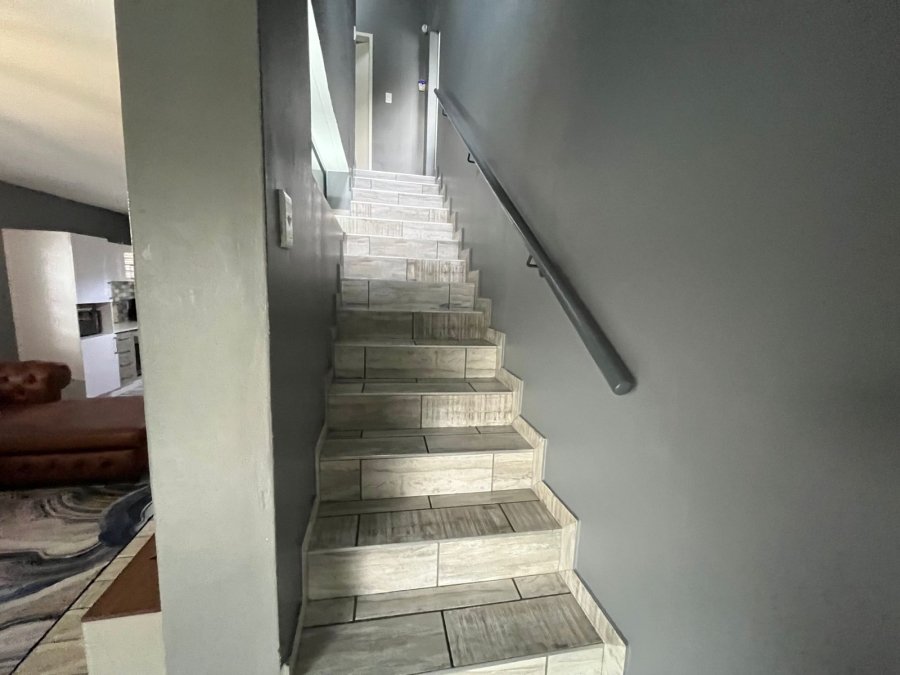 3 Bedroom Property for Sale in Waterkloof North West